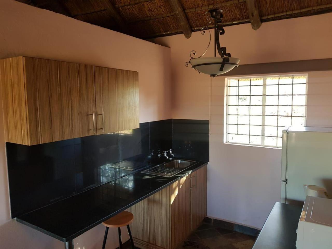 Lagai Roi Guesthouse Boshoek Номер фото